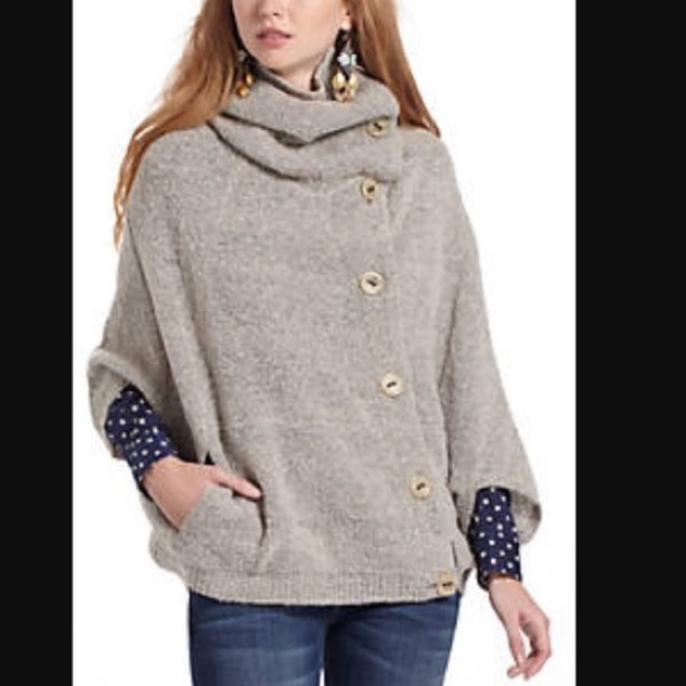 Angel of the North sweater